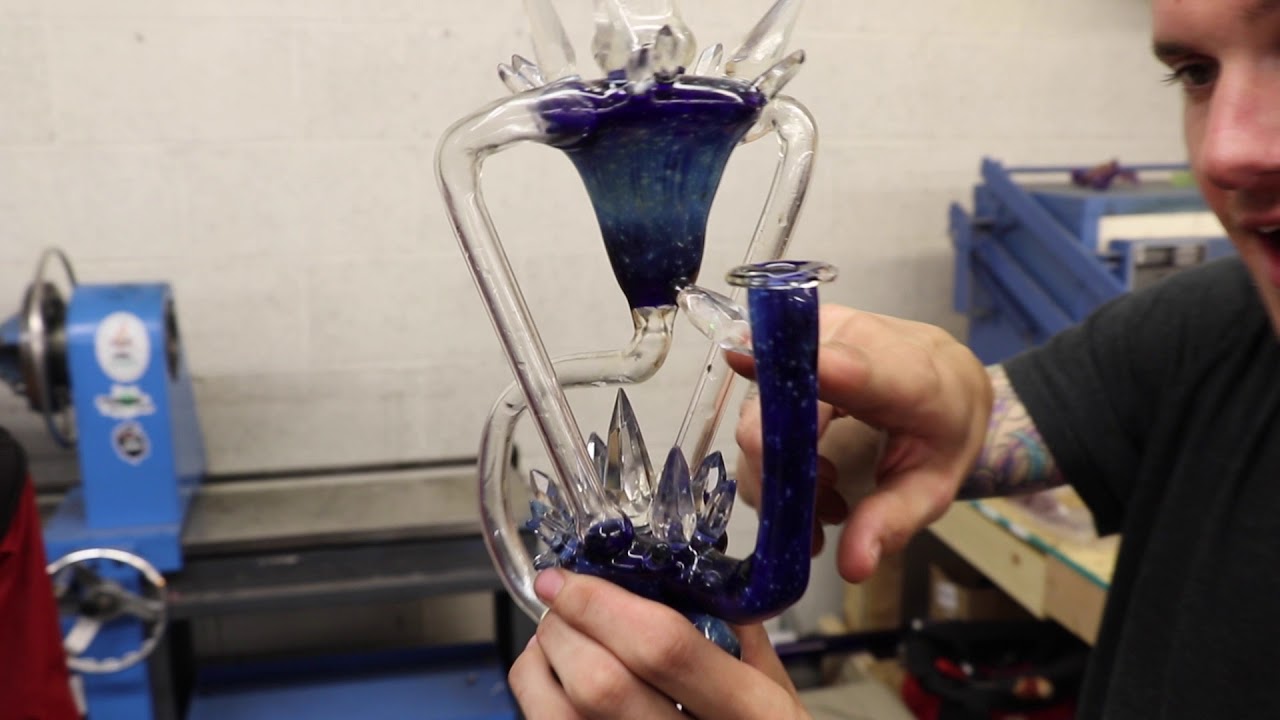 Max Quality Glass Heady Glass Blowing Studio MaxQualityGlass.com