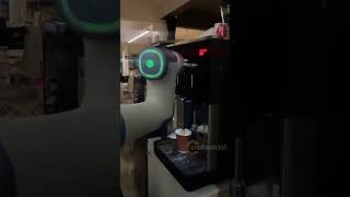 Coffee Made by a Robot? 😳 #brewbot #coffeelover #coffeemaker #coffeemachine #roboticarm #craftech360