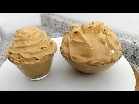 Vídeo: Com Fer Un Pastís De Crema De Cafè