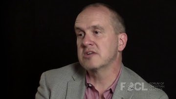 How does intelligent design better explain the biological evidence than universal common descent?