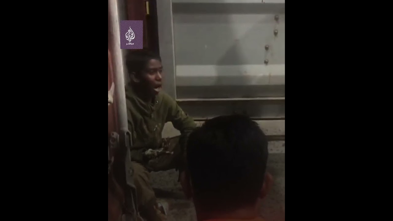 طفل اختبأ من أصدقائه في بنغلاديش فوجد نفسه في ماليزيا!