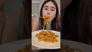 EASY PASTA RECIPE 😍 #shorts #fyp #foodie Tuna Kimchi Pasta
