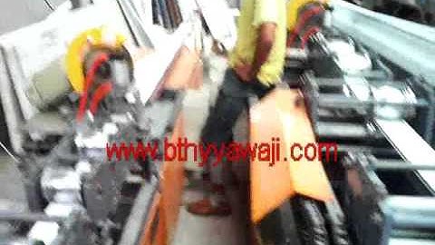 77 Euro style pu foam roller shutter door forming machine