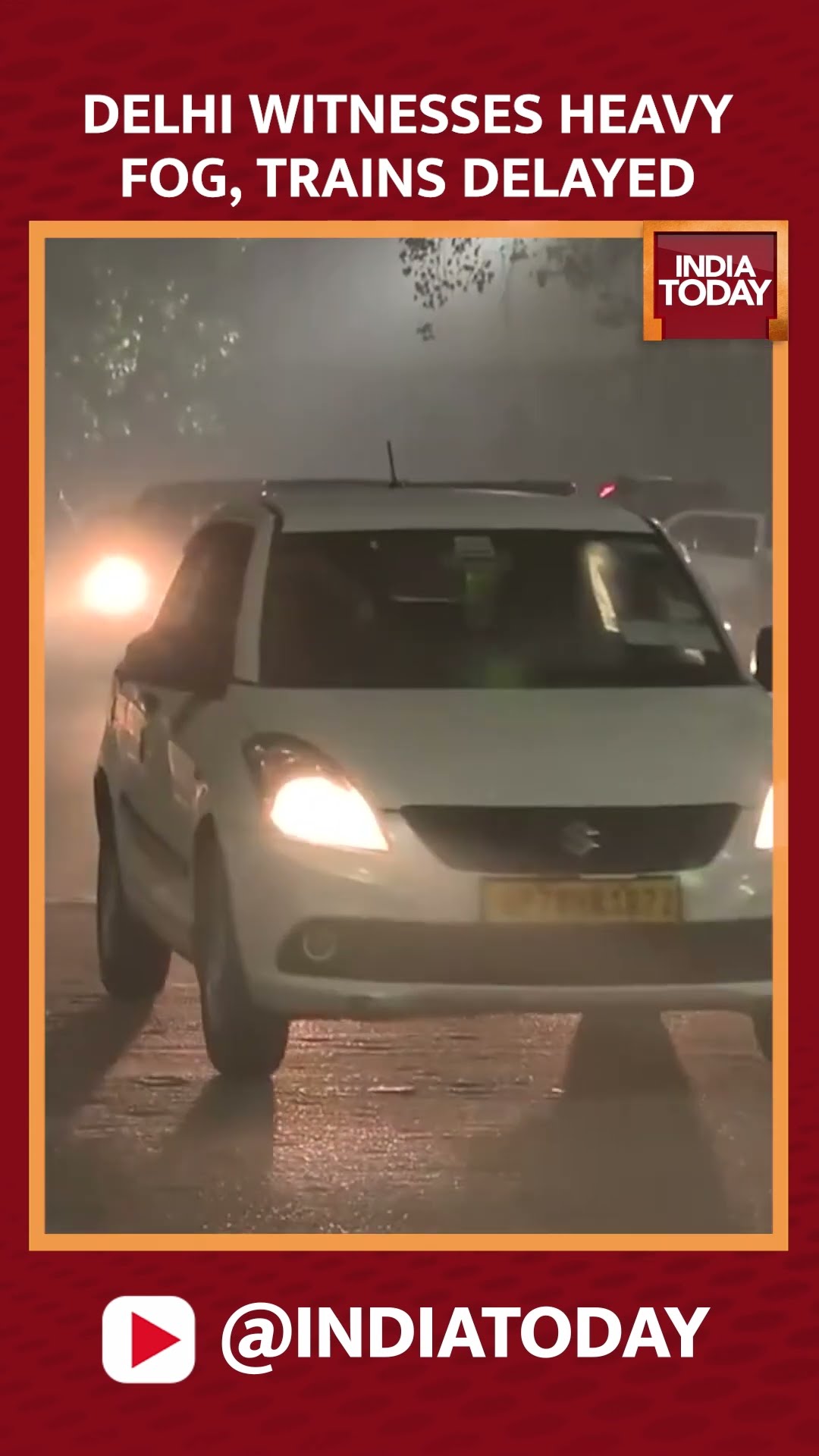 Heavy Fog In Delhi Impacts Transportation, Trains Delayed #shorts #delhi #delhiweather #fog
