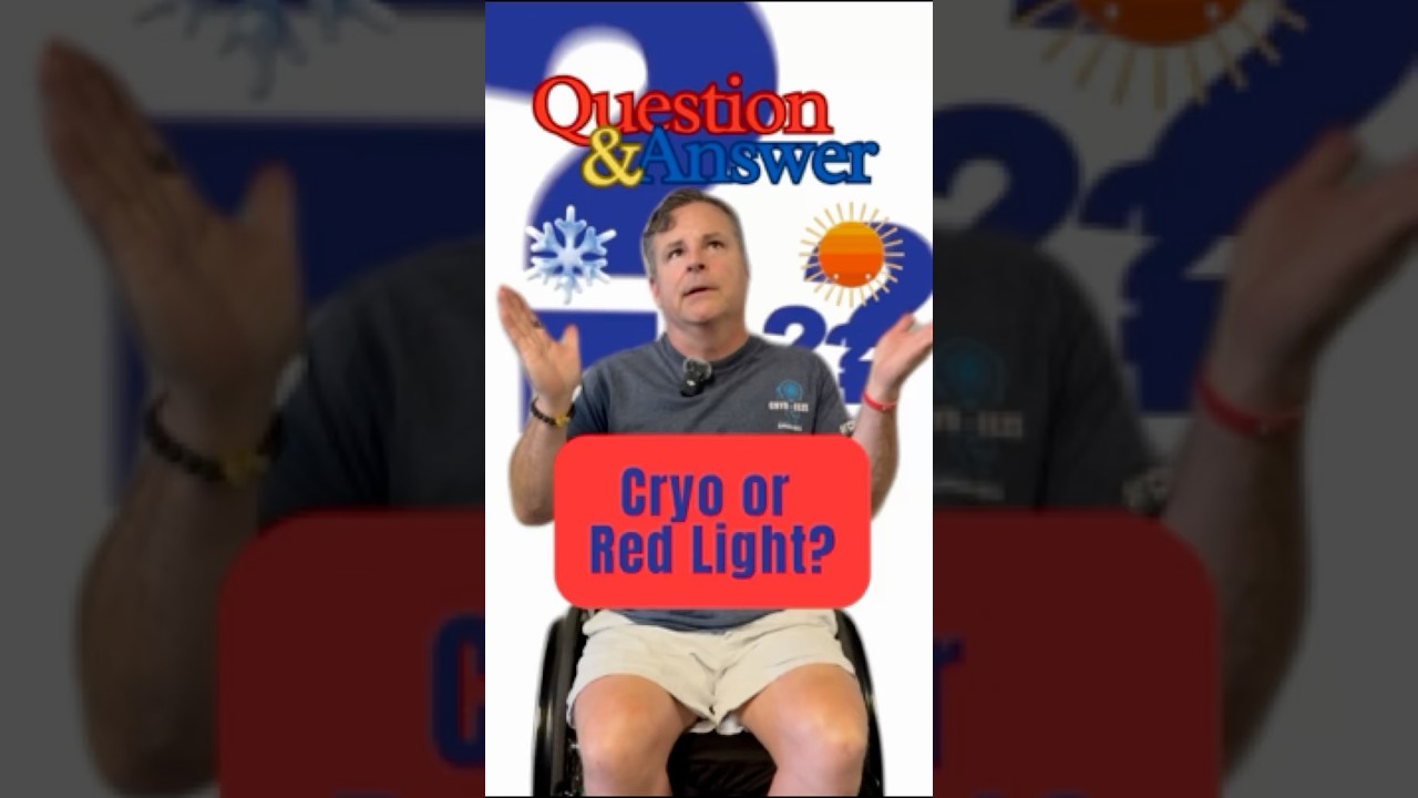 We often get this question about red light and cryotherapy from you, guys… ❄️☀️