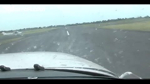 Near Miss Runway Incursion - MzeroA Flight Training