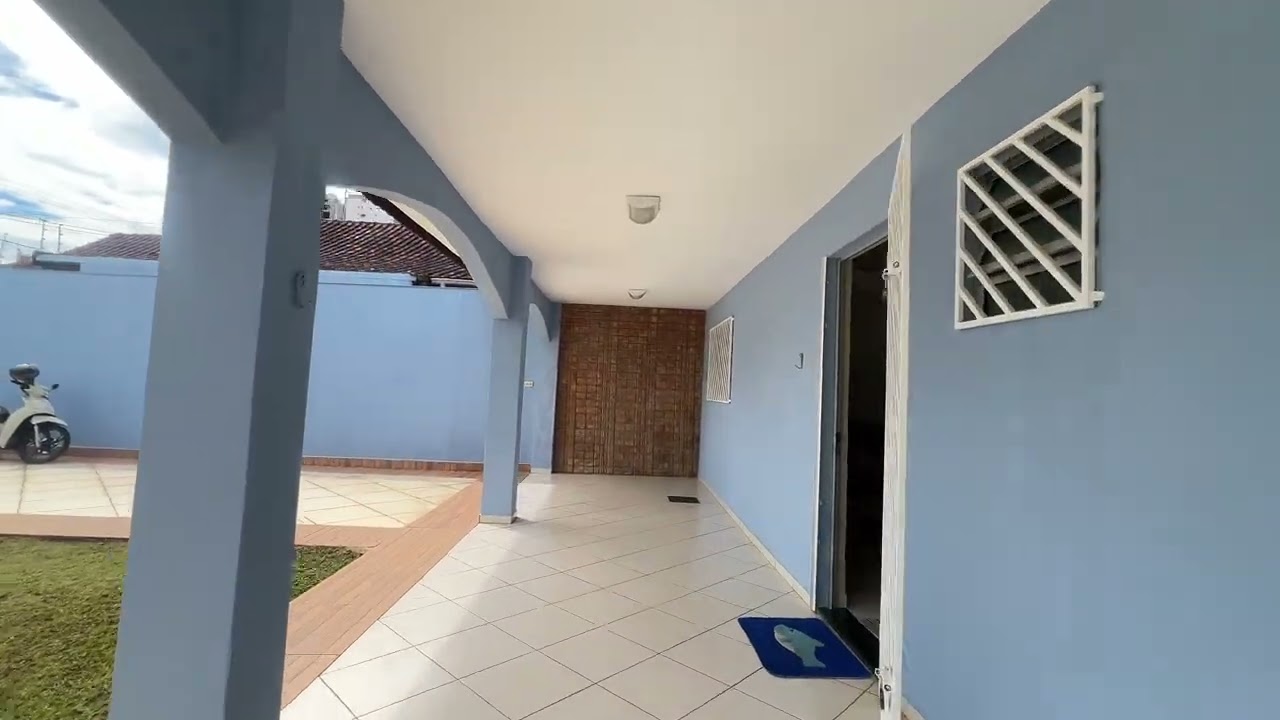 BELÍSSIMA CASA NO BAIRRO: CAIÇARA - PG DE 2 DORM E 1 SUITE POR APENAS 900 MIL COD: 7202