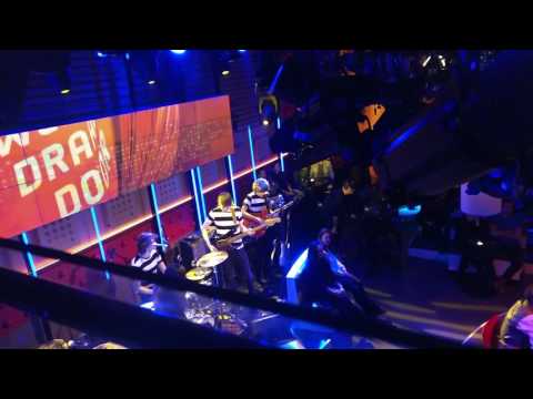 Nico Dijkshoorn & The Jerry Hormone Ego Trip - No Woman, No Cry