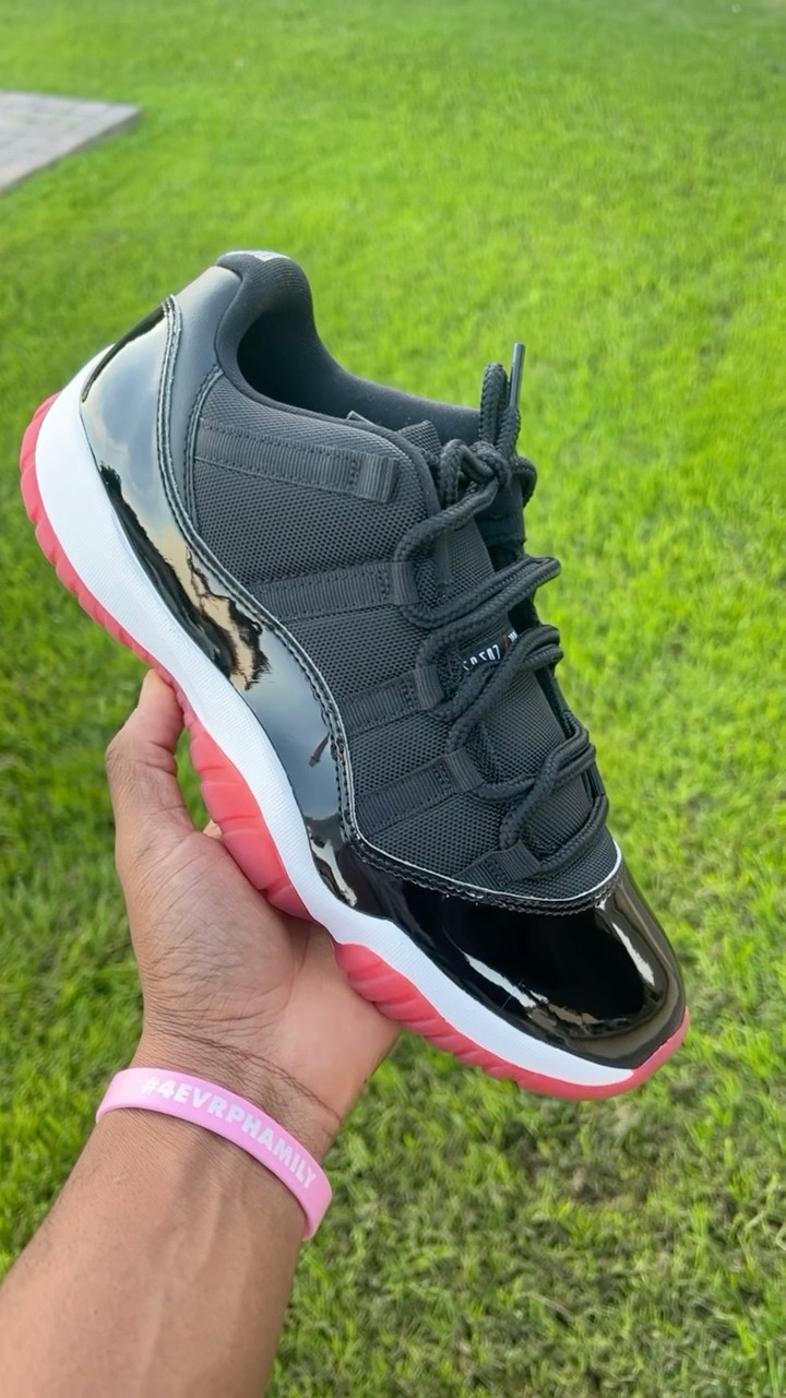 AIR JORDAN 11 RETRO LOW 