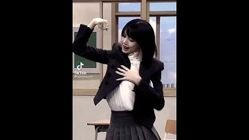 LALISA MANOBAN 🥵💛 #lisa #lalisa #blackpink