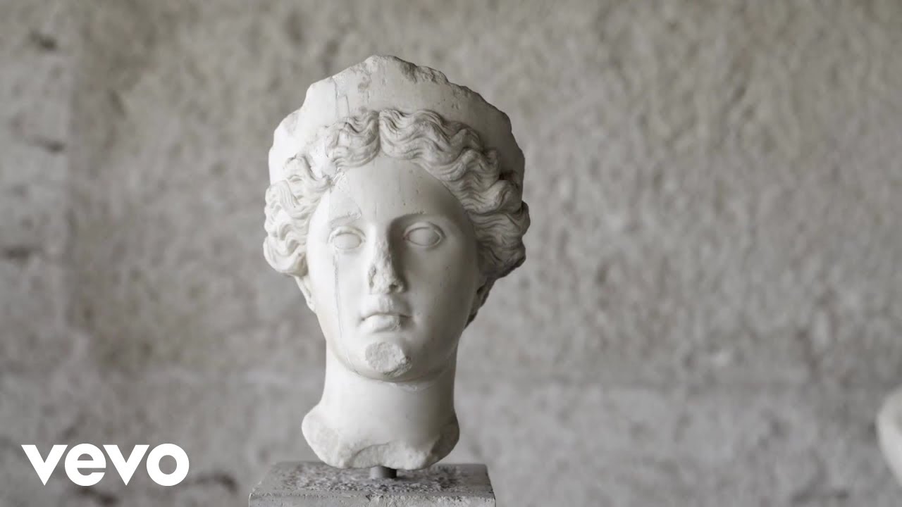 BOSS THUMPER - HEARTS OVER THRONES (Official Music Video)