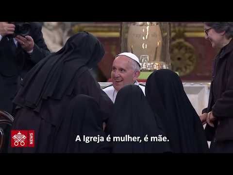 Papa e as mulheres, "harmonia e poesia" do mundo