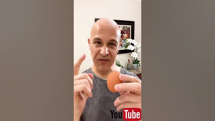 🥚Eggs Keep the Eyes Healthy!  Dr. Mandell