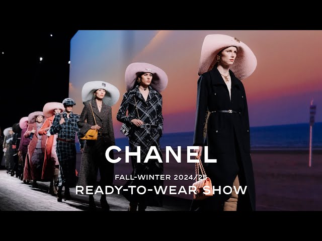 CHANEL Fall-Winter 2024/25 Ready-to-Wear Show — CHANEL Shows class=
