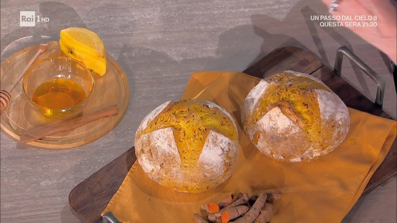 Pane alla curcuma - È sempre mezzogiorno 30/01/2025