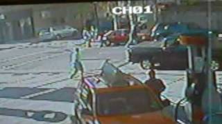 GUNPOINT ROBBERY  ON 14TH AVE  AND 38 ST