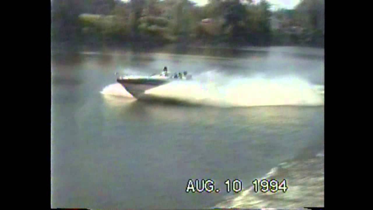 Boat jumping 34 foot sedan bridge wake YouTube