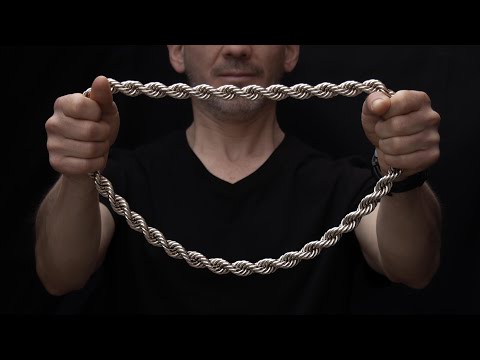 Big and endless Rope chain.   (Cadena Cordón grande y sin fin)