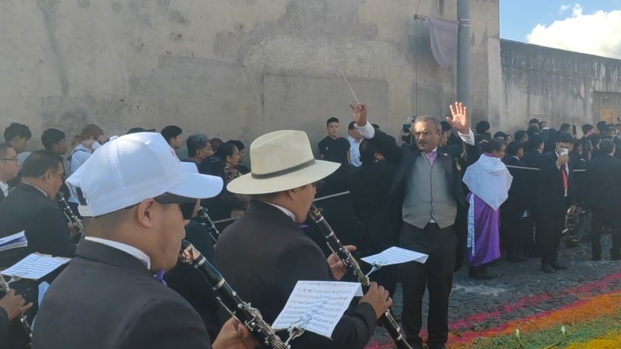 EN LA URNA VA JESÚS - Procesión Extraordinaria Jesús de la Merced Antigua Guatemala - Noviembre 2025
