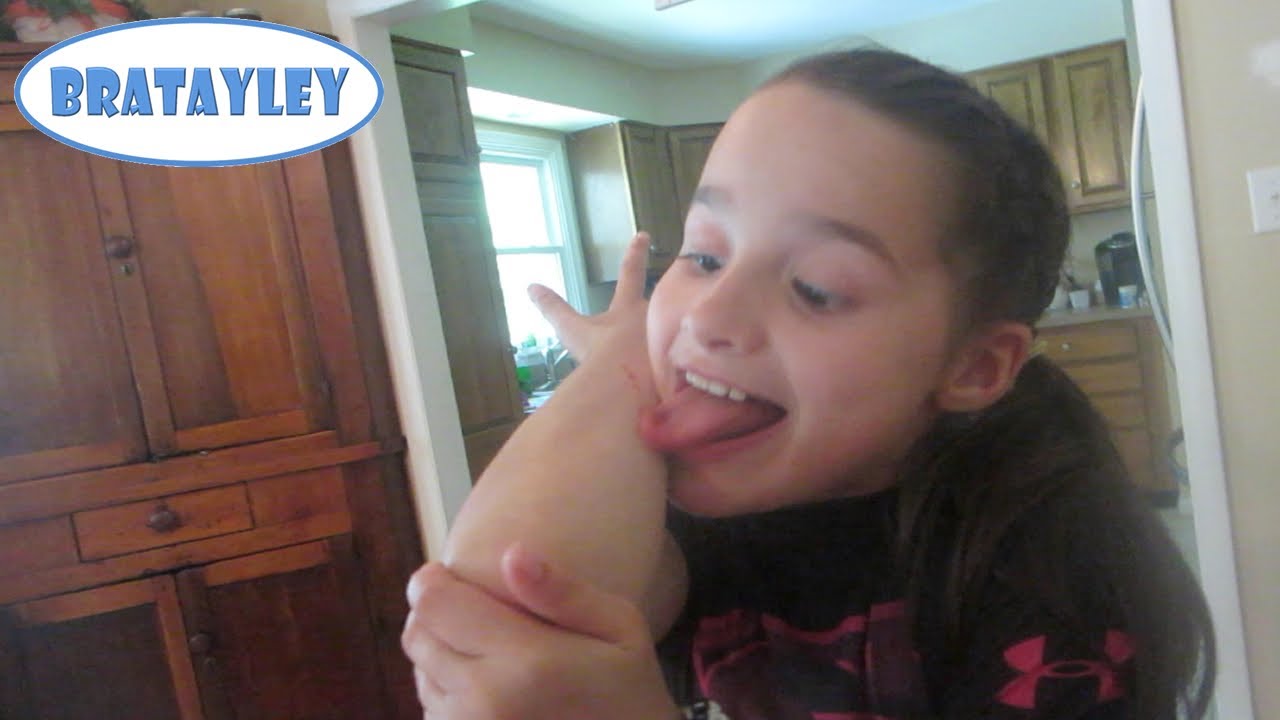 vlogs in spanish This is What Happens When You Let Annie Do it! (WK 181.2) | Bratayley