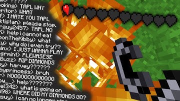 Minecraft UHC but every time I take DAMAGE, everyone loses an ITEM from their INVENTORY.