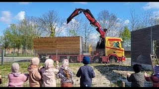 At work with an HMF crane - from harbour trash to children's gold