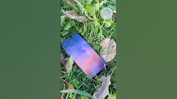 The 8-Years-Old Galaxy Note 8 in 2025