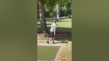 Barry Schultz tees off hole 8 at USDGC #discgolf