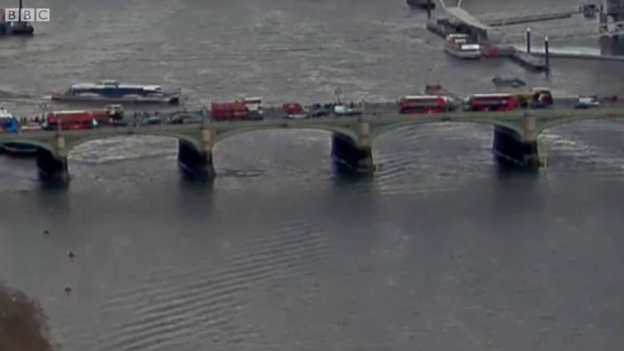 London attack Video: Car Ploughs Through Pedestians on Bridge