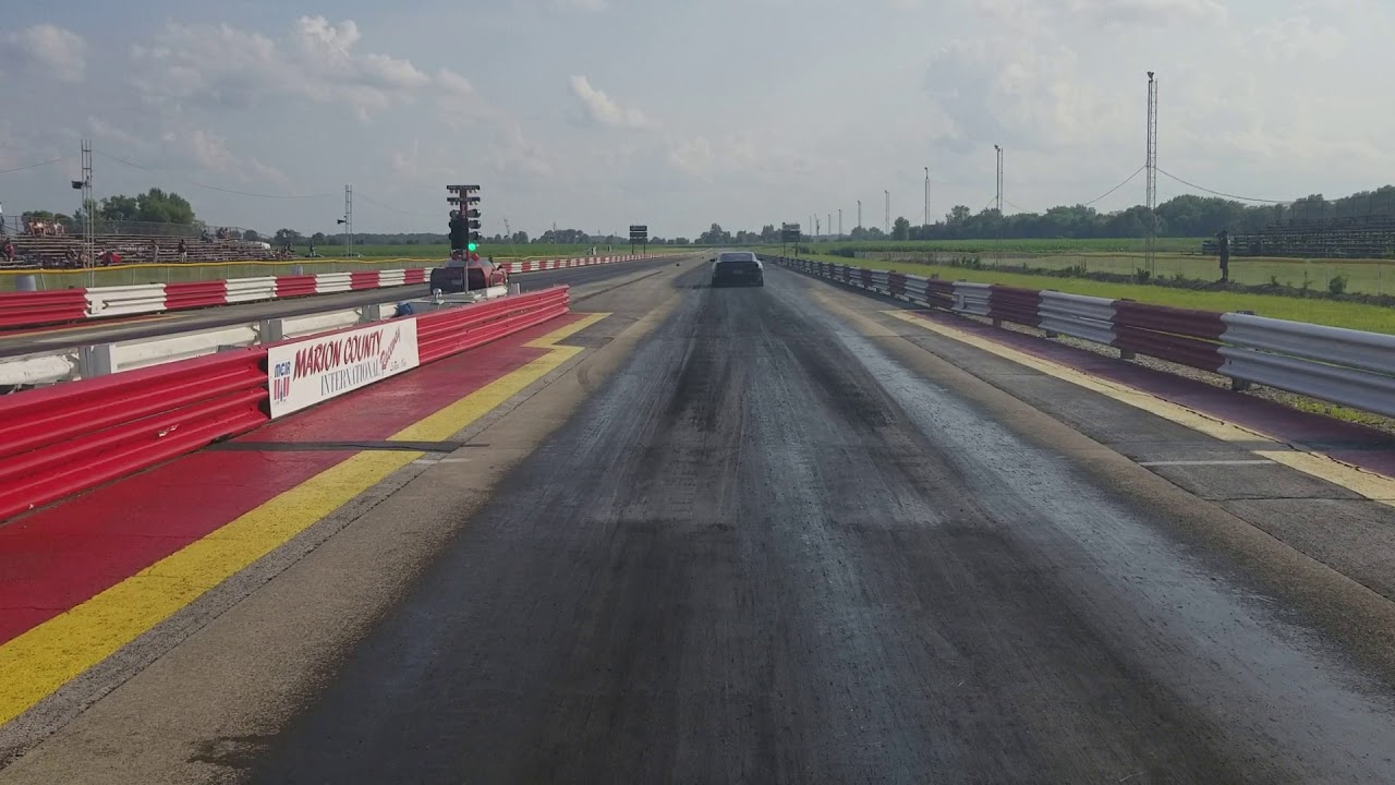 Crucial Camaro vs Carlyle Racing Vette