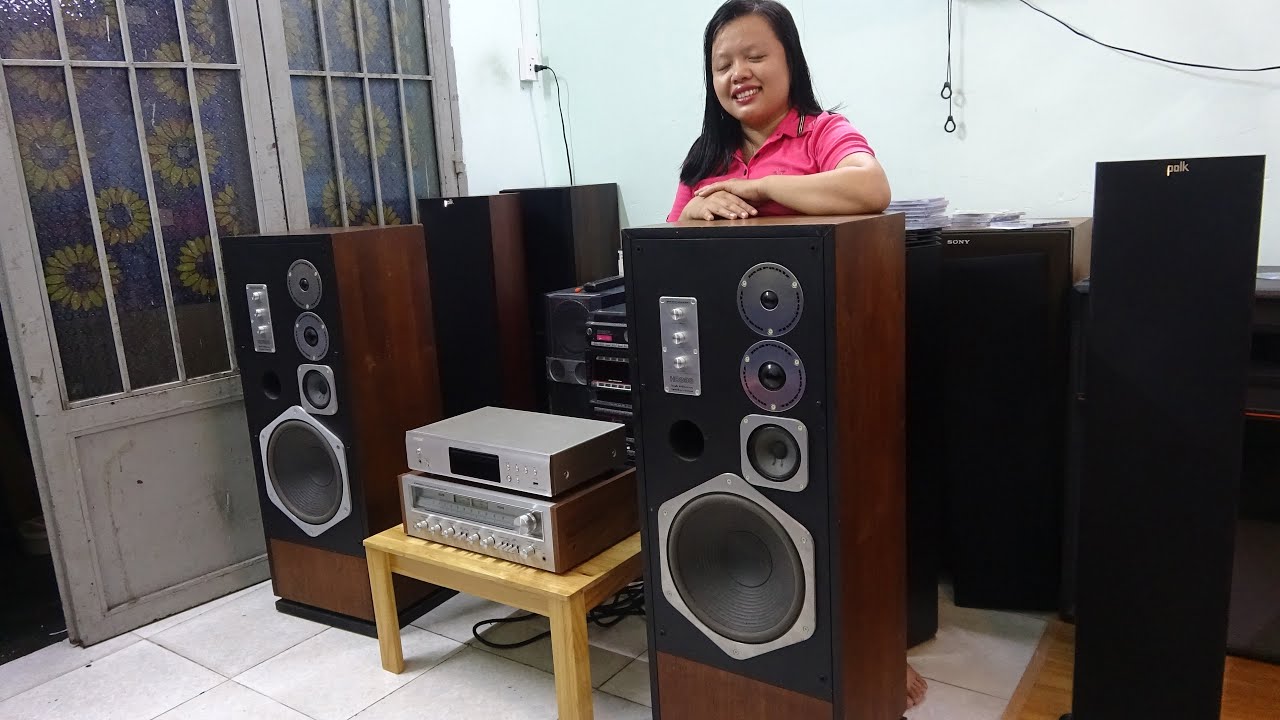 Nổi da gà với Khủng Long Mỹ 3 tấc  Marantz hd880