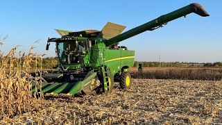 Рекордный урожай кукурузы уборка JOHN DEERE S 670i👍🏻 жаль что мало посеяли