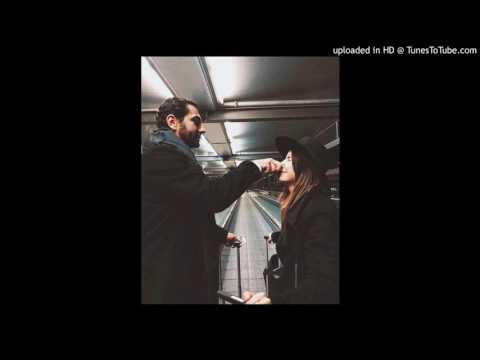 ეს სიყვარული შენ , რომ მაჩუქე აღარ მინá