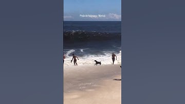 Itaipuaçu - Maricá Vou ali colocar o pé na água kkkkkk #itaipuaçu #maricarj #rj rj