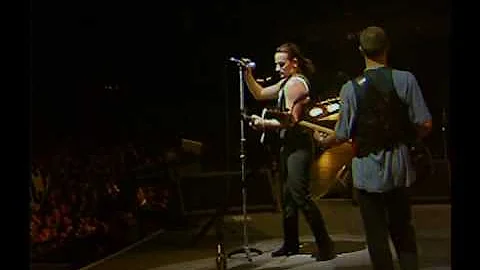 With or Without You - Live From Paris 1987 HD