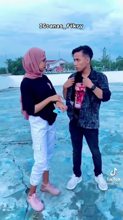 badan bau asem ge masih di cium wkwk