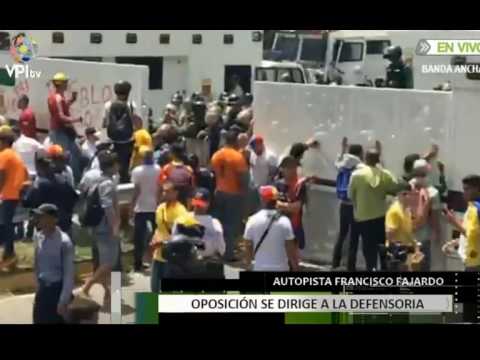 GN impide paso de marcha a la Defensoría del Pueblo #LOMÁSVISTOVPITV