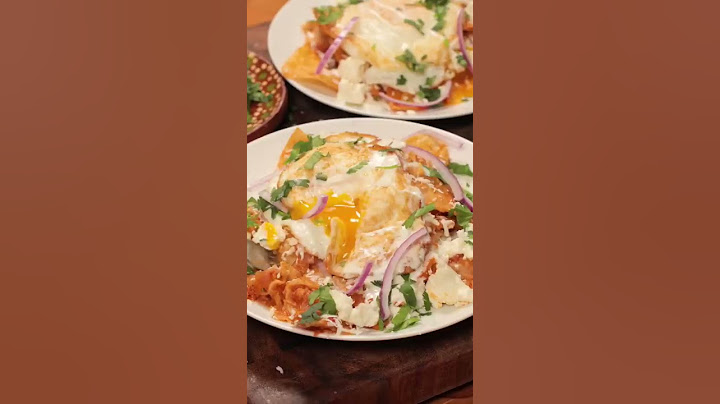CHILAQUILES 😍 #shorts