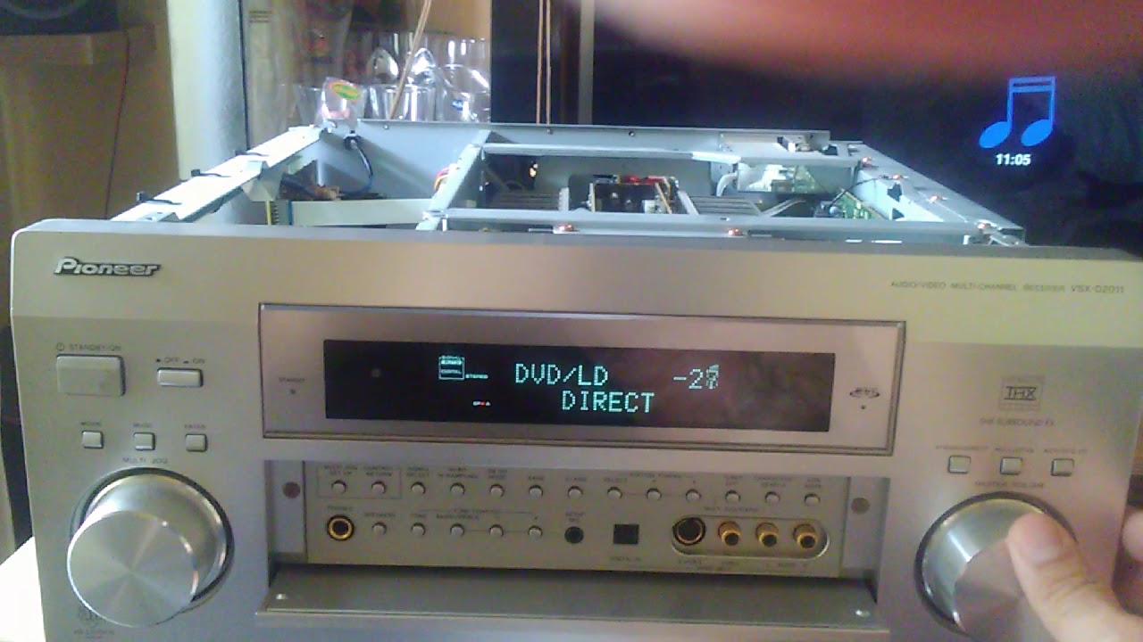 Pioneer VSX -D2011 - YouTube