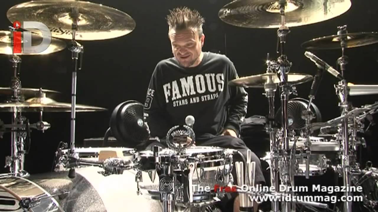 Travis Barker Drum Kit Tour - Blink 182 European Tour Kit - iDrum