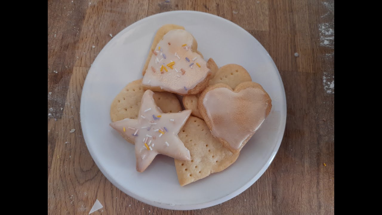 How to bake | Zesty Lemon Shortbread 🤩