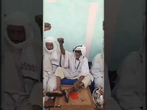 #ترند قعدة حنة عريس سوداني كبير في السن