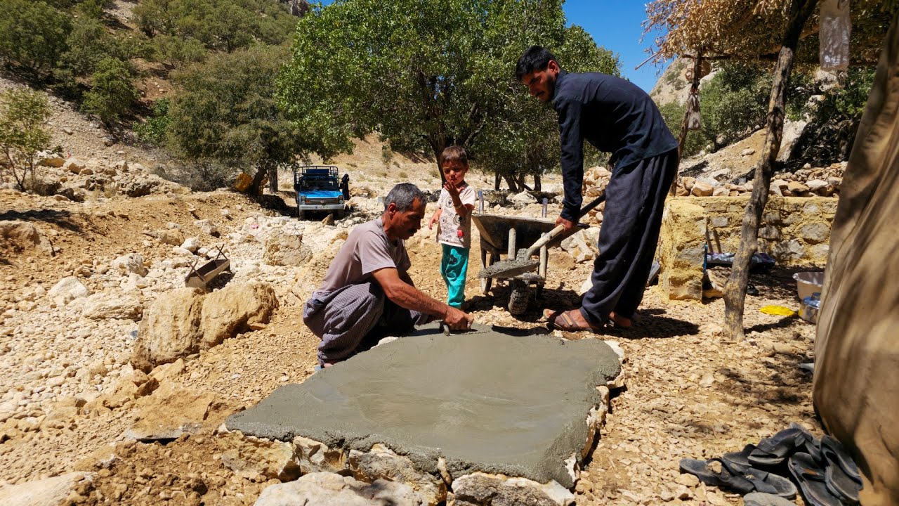 Nomadic life in the mountains 🌄| Building a platform for washing nomadic clothes in the mountains🗻