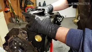 Budget 350 small block build. Installing pistons on small block chevy part 2 of 2.