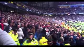 Manchester City Ultra fans sing vs Barcelona (24.02.2015)