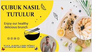 Çubukla Yemek Yemek | Tayland Stili | 3 Parmak Tek Hareket Resimi