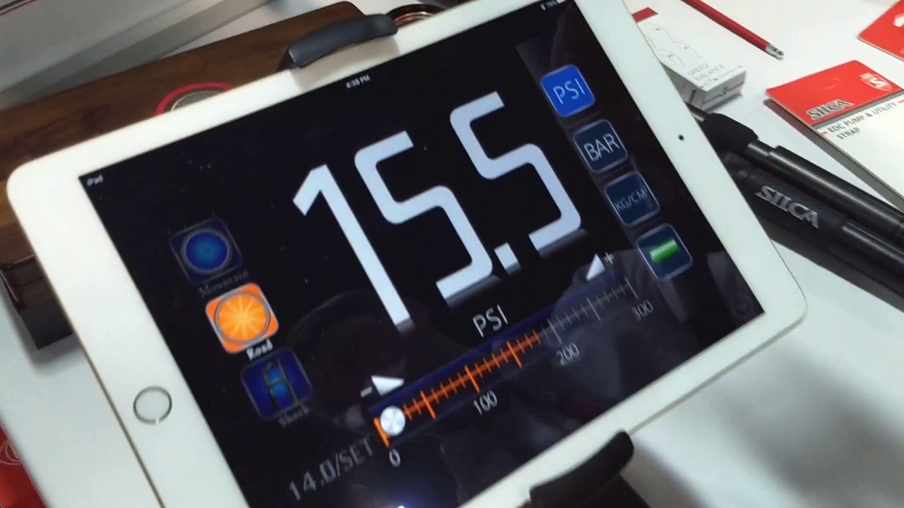 Silca Tattico Bluetooth mini-pump demo at Interbike 2017