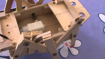 Arahal  Robot Exapodo Solar  Ramos