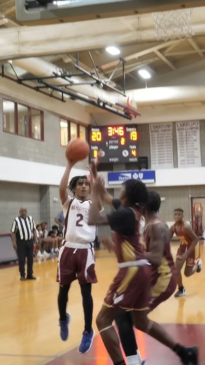how-to-read-a-zone-in-basketball-to-get-a-good-shot-coaching-shorts