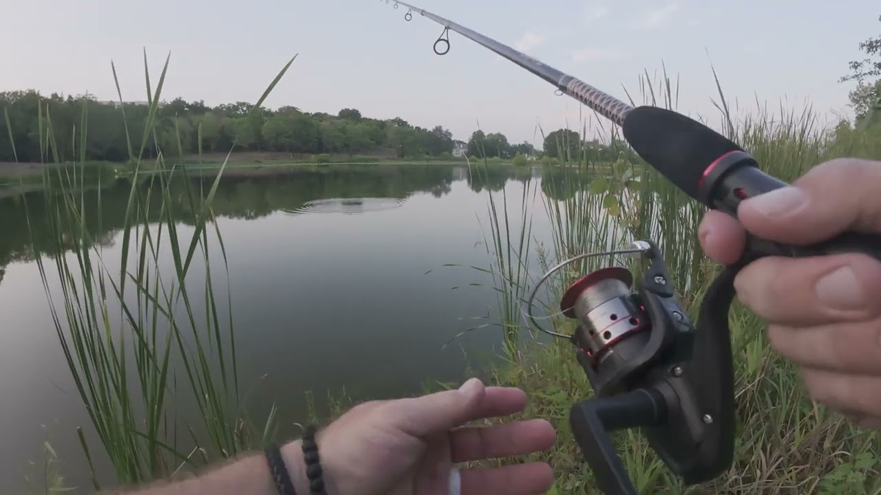 Relaxing evening bass fishing at my local lake!